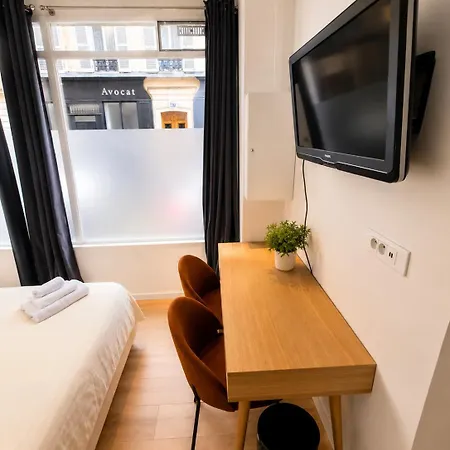 Bright & Cocoon In Batignolles Paris